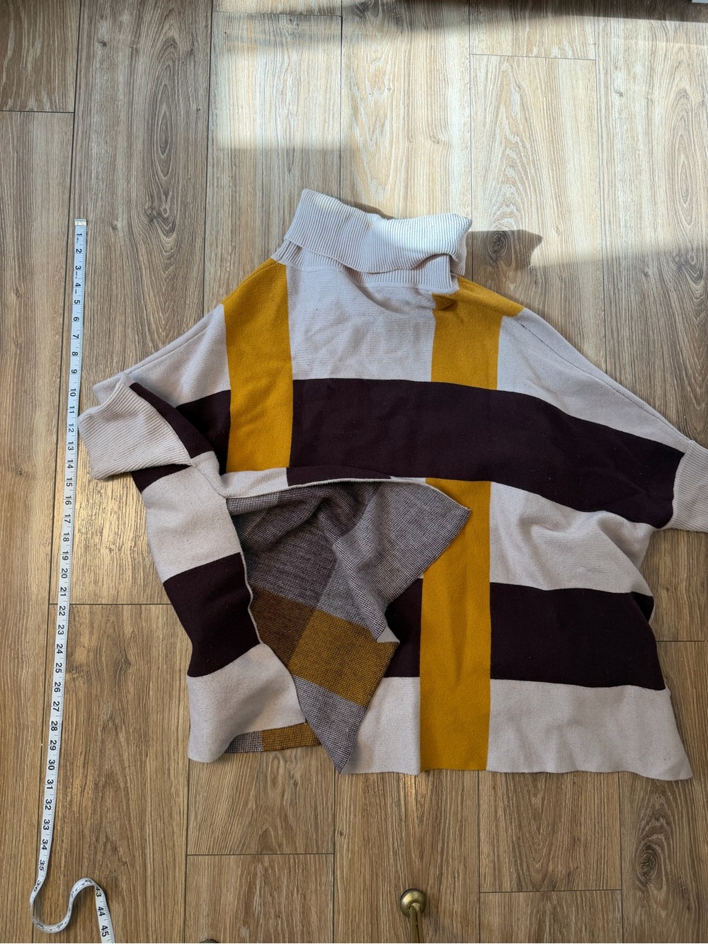 Women’s Colorblock Turtleneck Sweater - Beige, Mustard & Brown